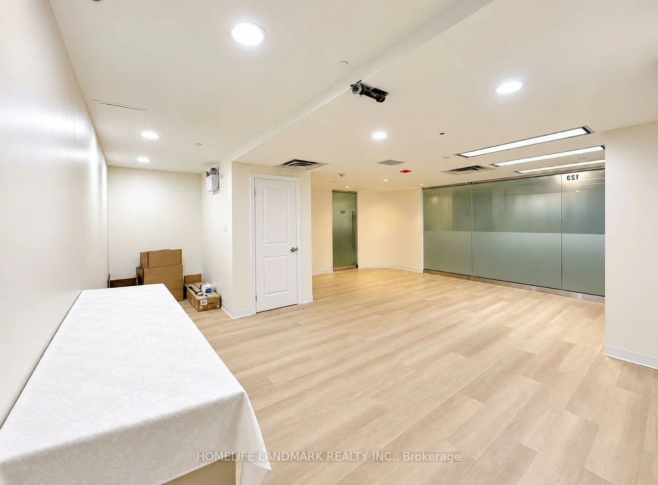 7155, Woodbine, Milliken Mills West, Markham