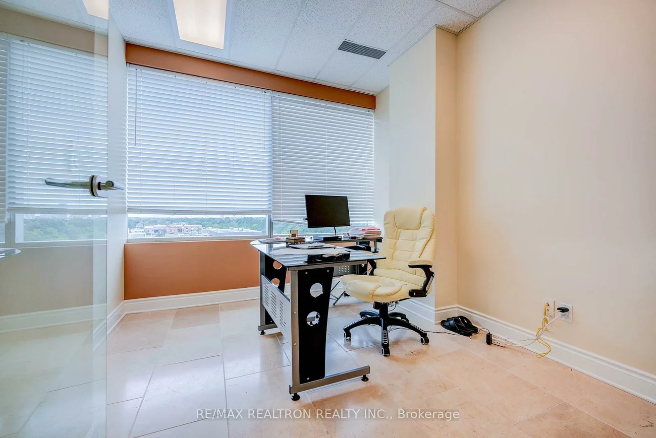7191, Yonge, Grandview, Markham