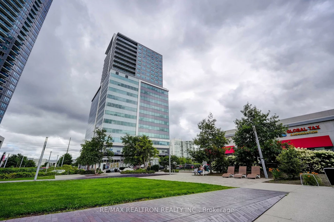 7191, Yonge, Grandview, Markham