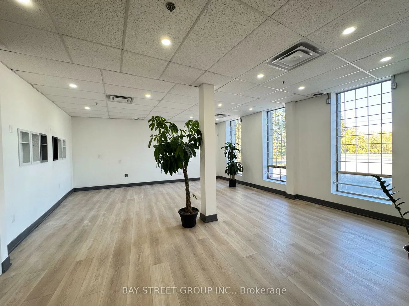 85-87, Steelcase, Milliken Mills West, Markham