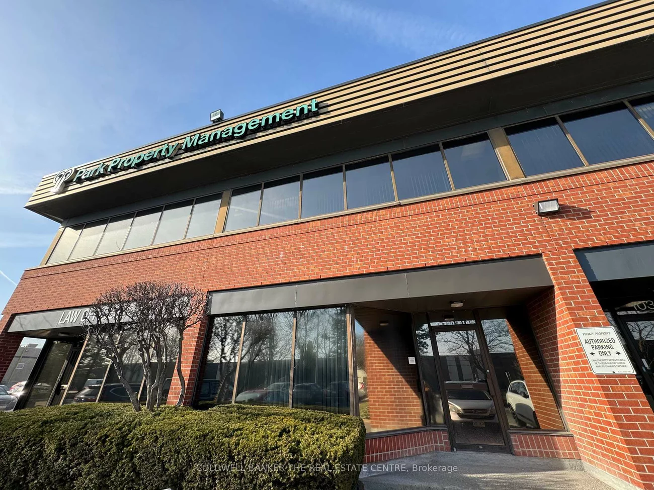 16, Esna Park, Milliken Mills West, Markham