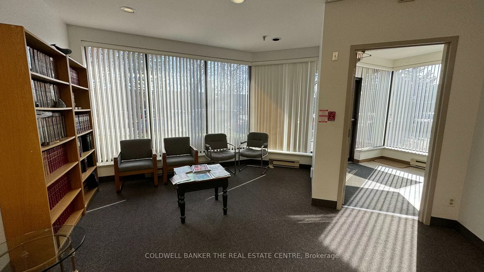 16, Esna Park, Milliken Mills West, Markham