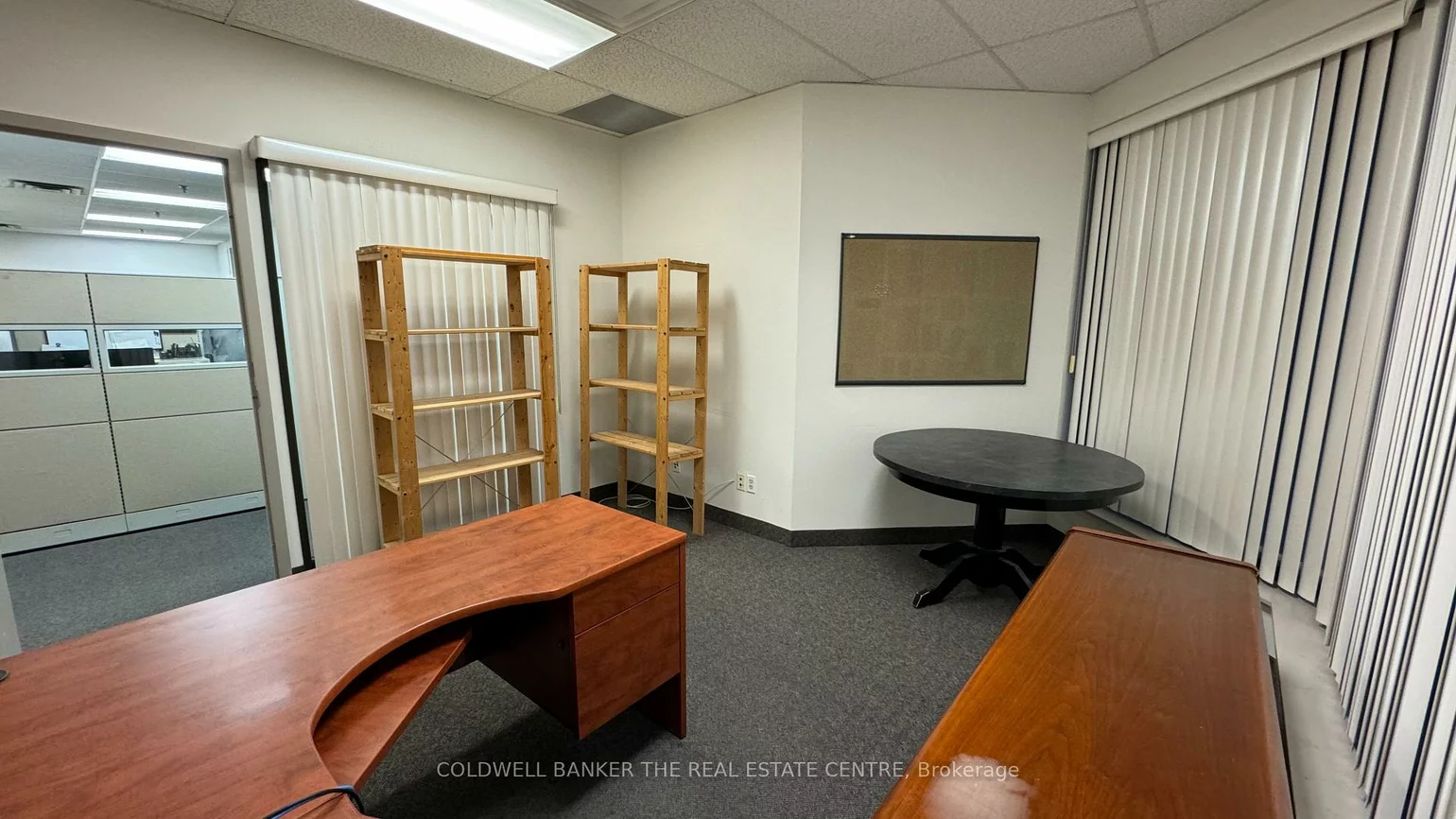 16, Esna Park, Milliken Mills West, Markham