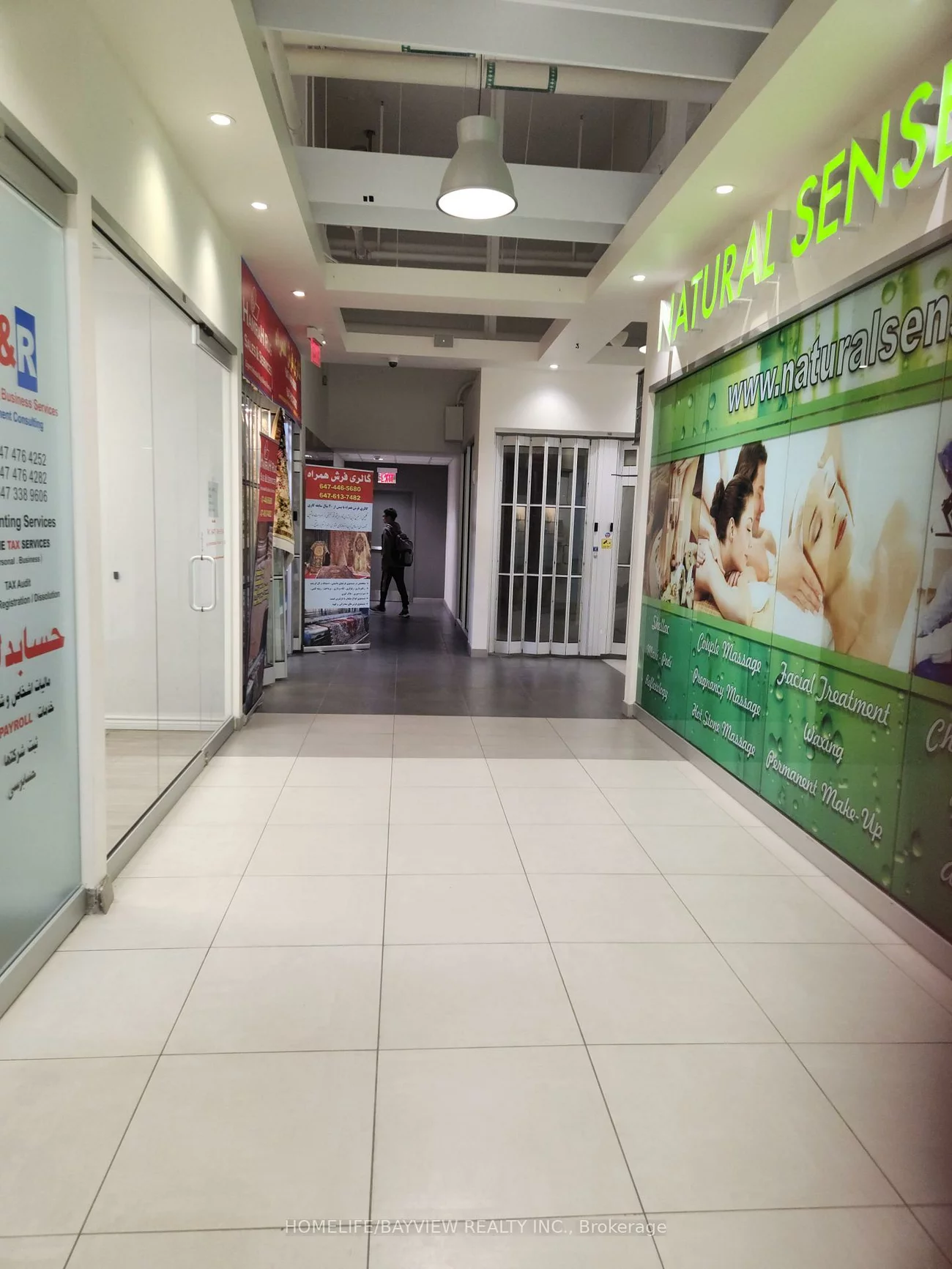 7181, Yonge, Thornhill, Markham