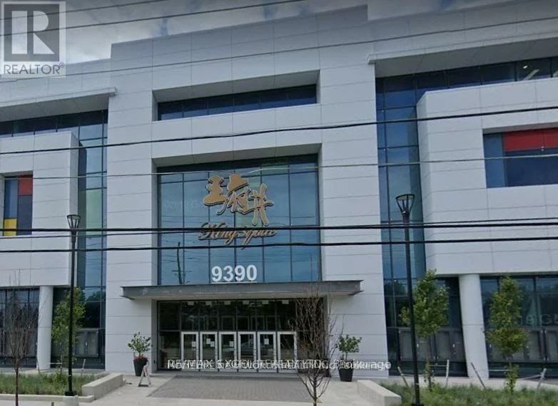 9390, Woodbine, Cachet, Markham