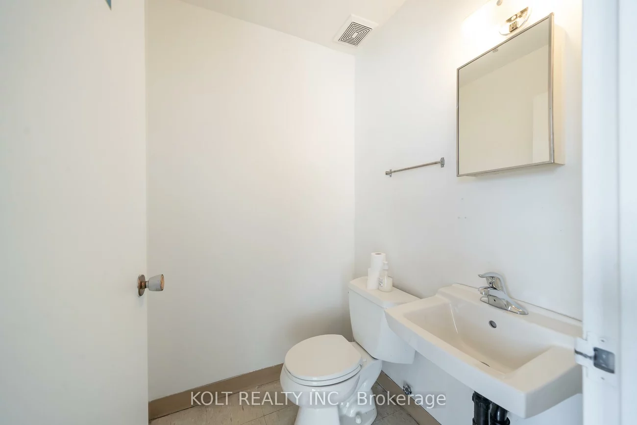 270, Esna Park, Milliken Mills West, Markham