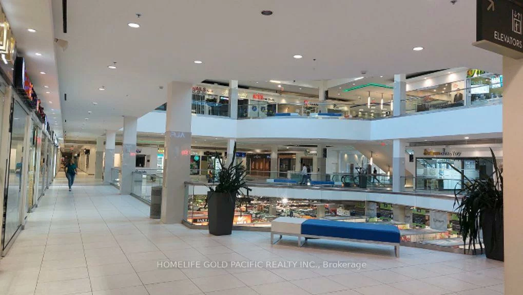7181, Yonge, Grandview, Markham