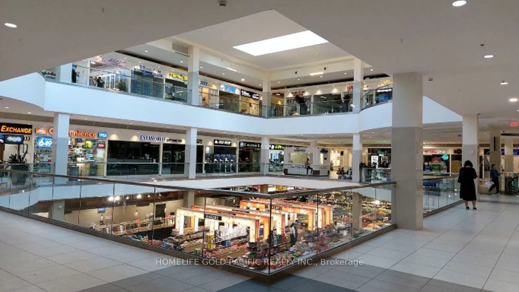 7181, Yonge, Grandview, Markham