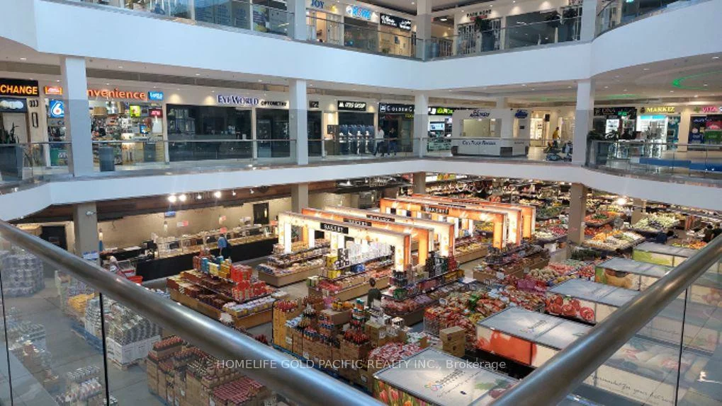 7181, Yonge, Grandview, Markham