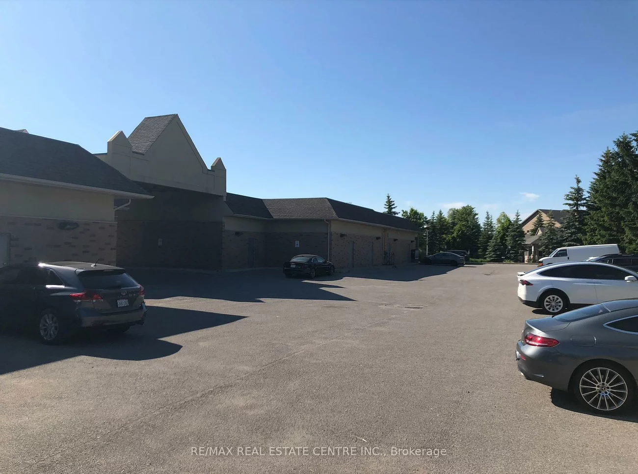 5, Swan Lake, Greensborough, Markham
