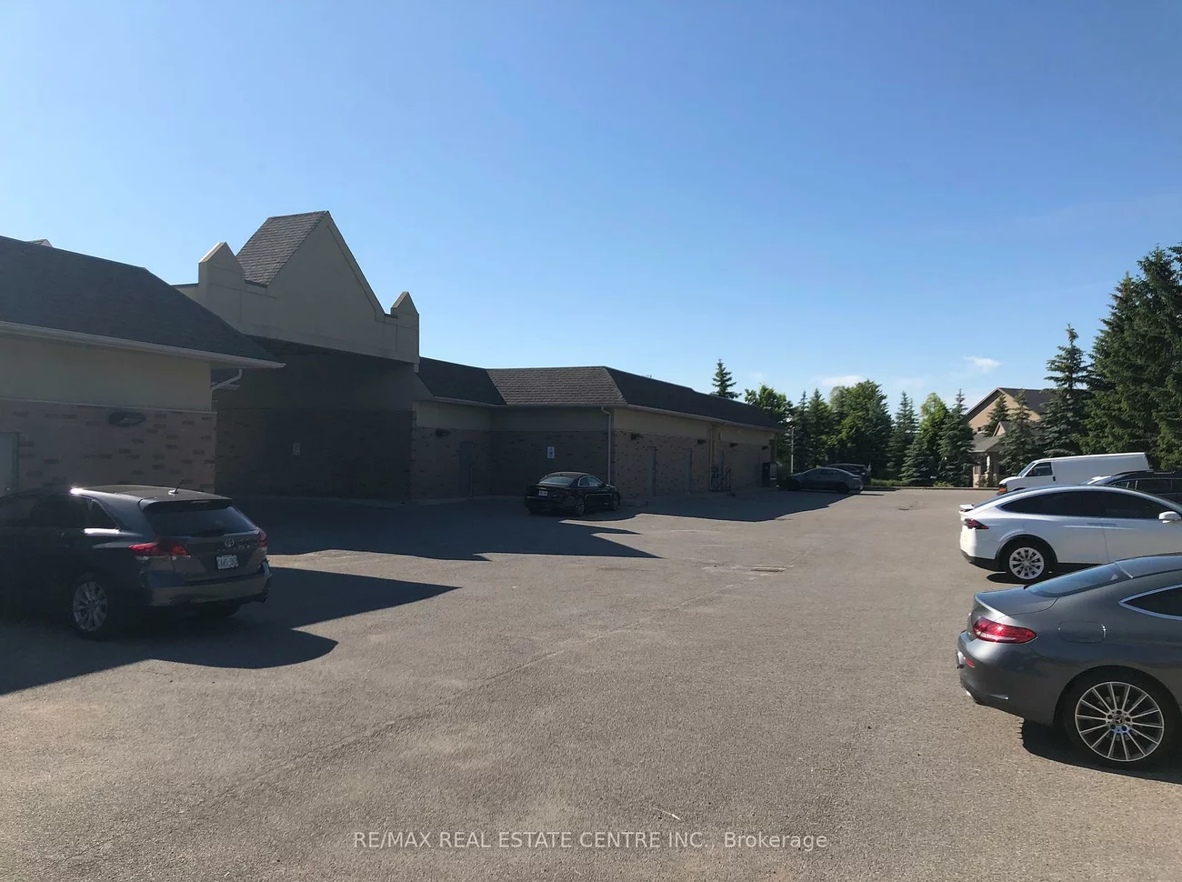 5, Swan Lake, Greensborough, Markham