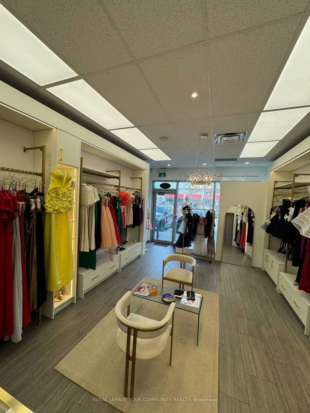 7181, Yonge, Thornhill, Markham