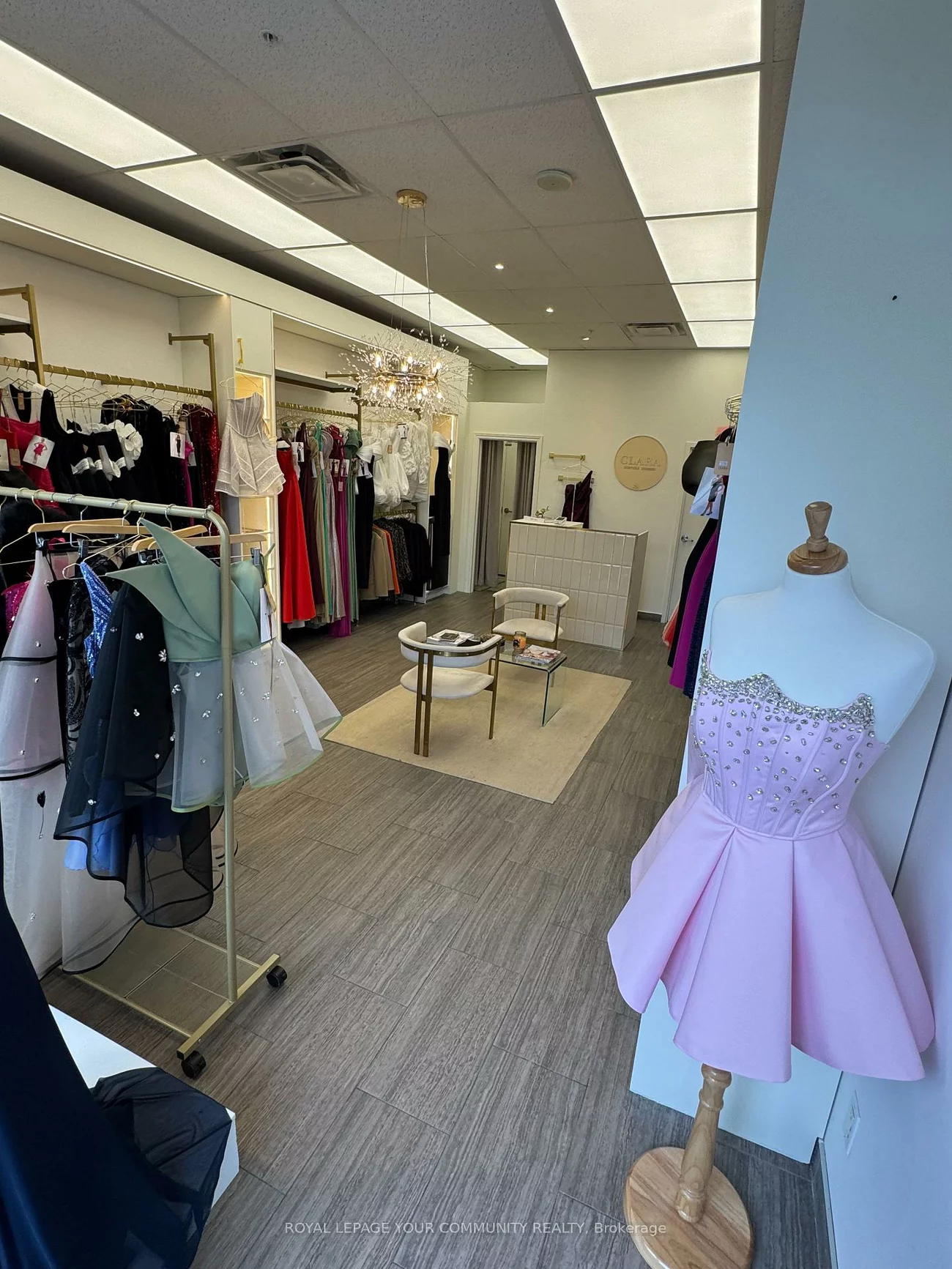7181, Yonge, Thornhill, Markham