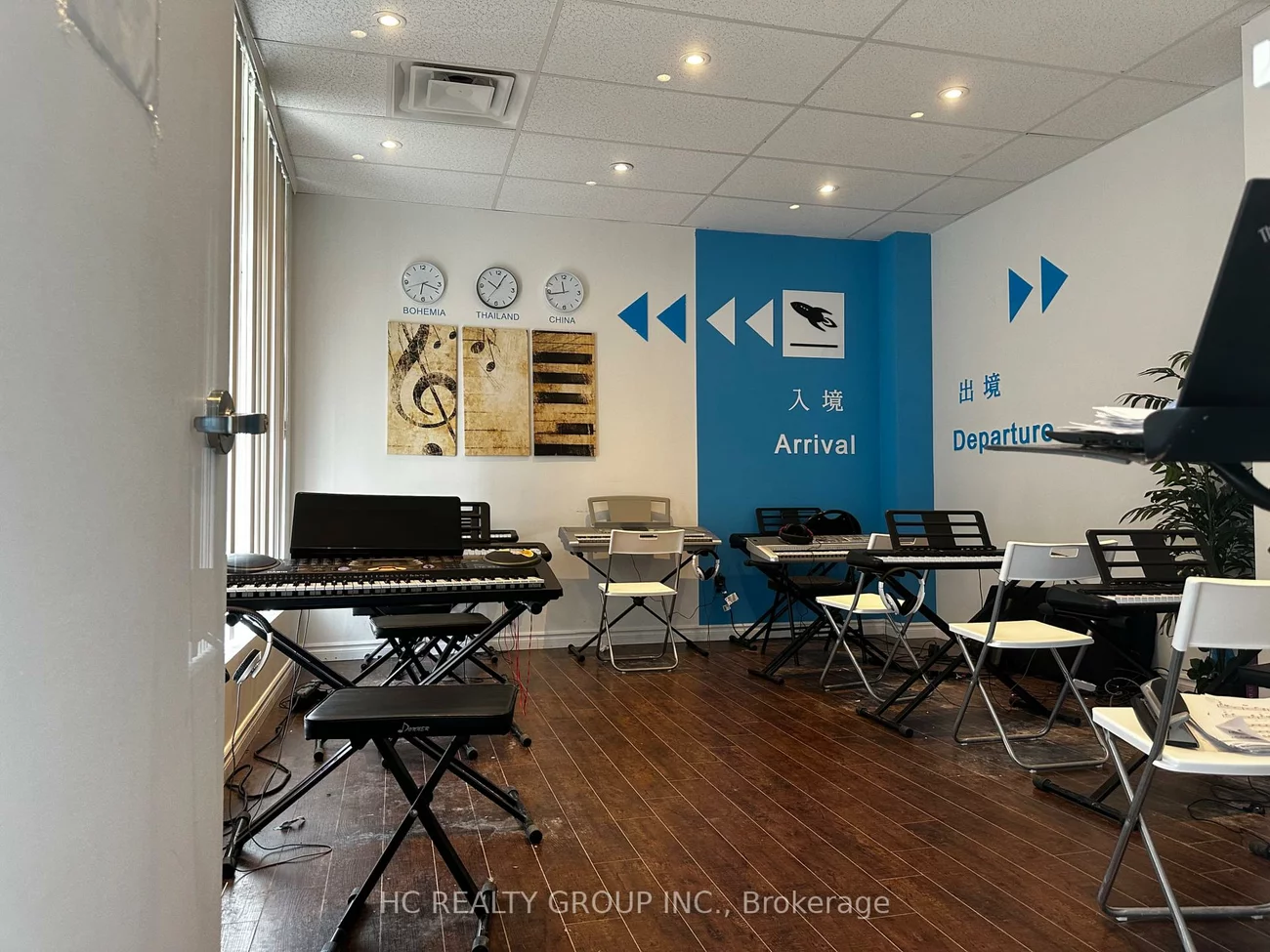 40, NEW DELHI, Cedarwood, Markham