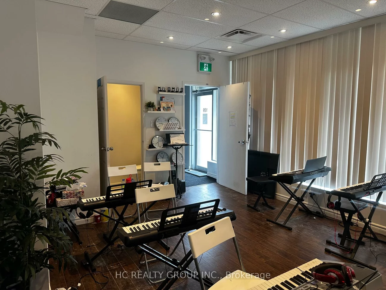 40, NEW DELHI, Cedarwood, Markham