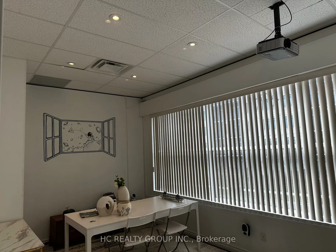 40, NEW DELHI, Cedarwood, Markham