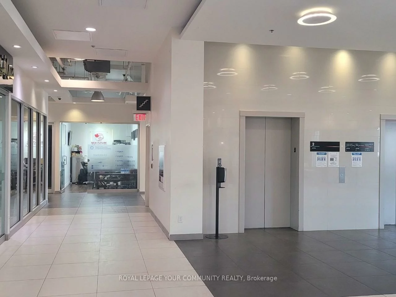 7181, Yonge, Thornhill, Markham