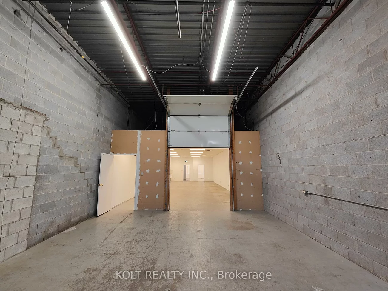300, Esna Park, Milliken Mills West, Markham