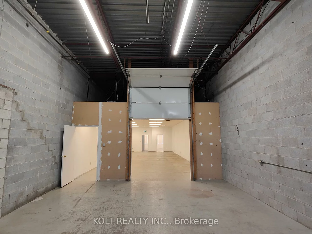 300, Esna Park, Milliken Mills West, Markham