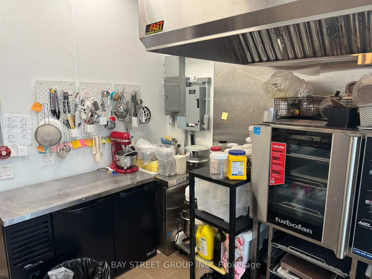 9390, woodbine, Cachet, Markham