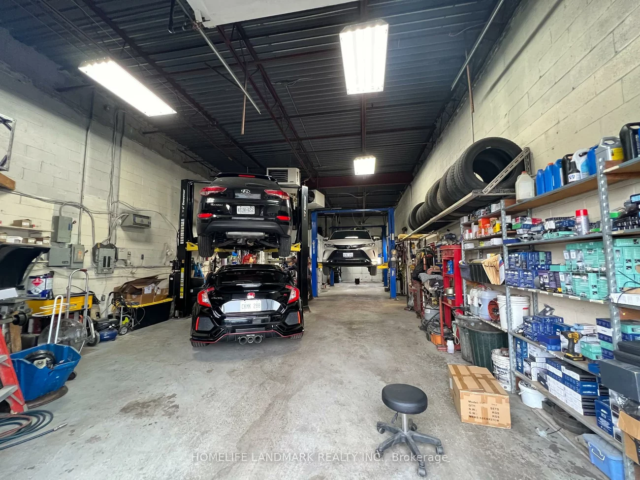7605, Woodbine, Milliken Mills West, Markham
