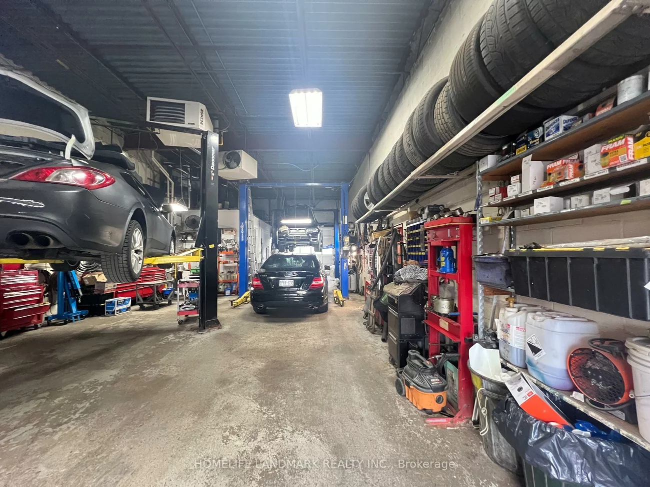 7605, Woodbine, Milliken Mills West, Markham