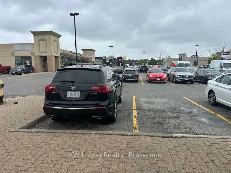 7333, Woodbine, Milliken Mills West, Markham