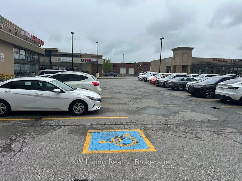 7333, Woodbine, Milliken Mills West, Markham