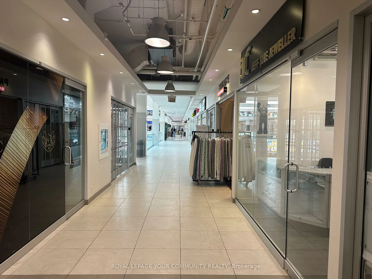 7181, Yonge, Thornhill, Markham