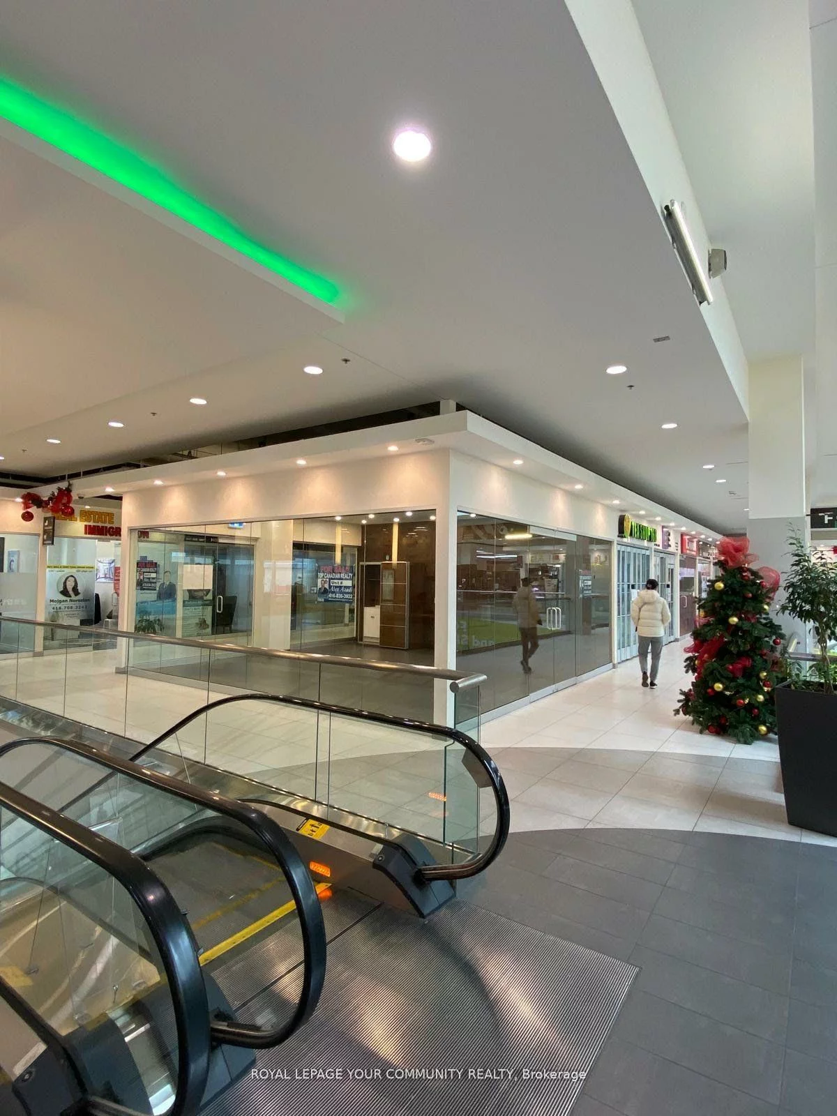 7181, Yonge, Thornhill, Markham