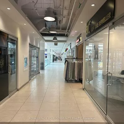 7181, Yonge, Thornhill, Markham