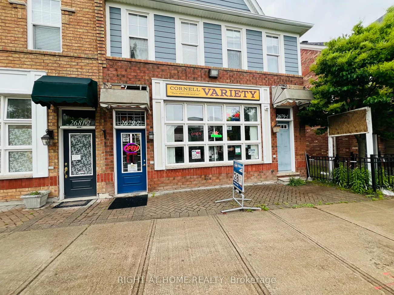 2679-2, Bur Oak, Cornell, Markham