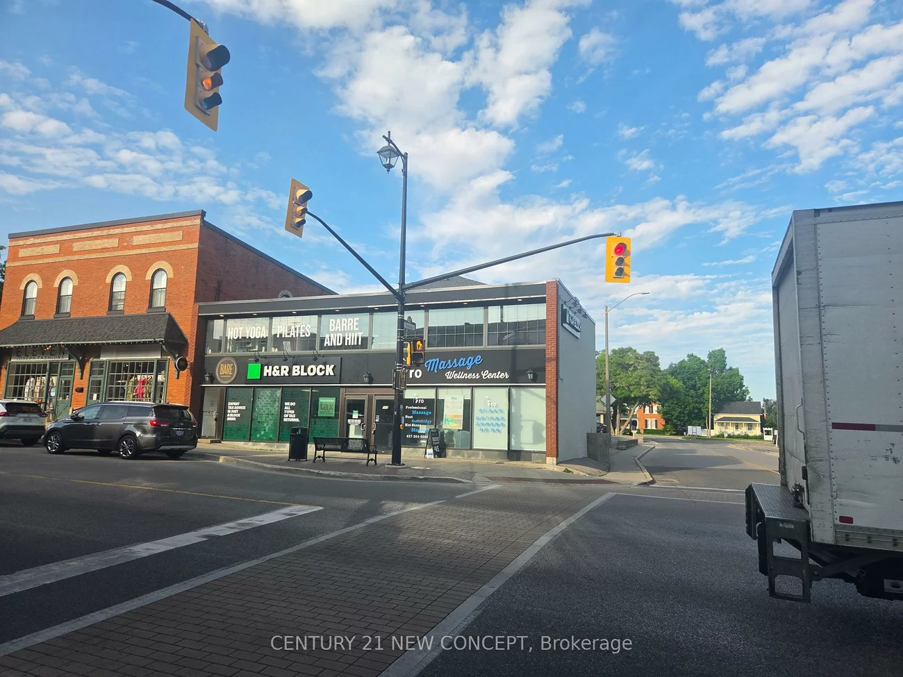 107, Main, Markham Village, Markham