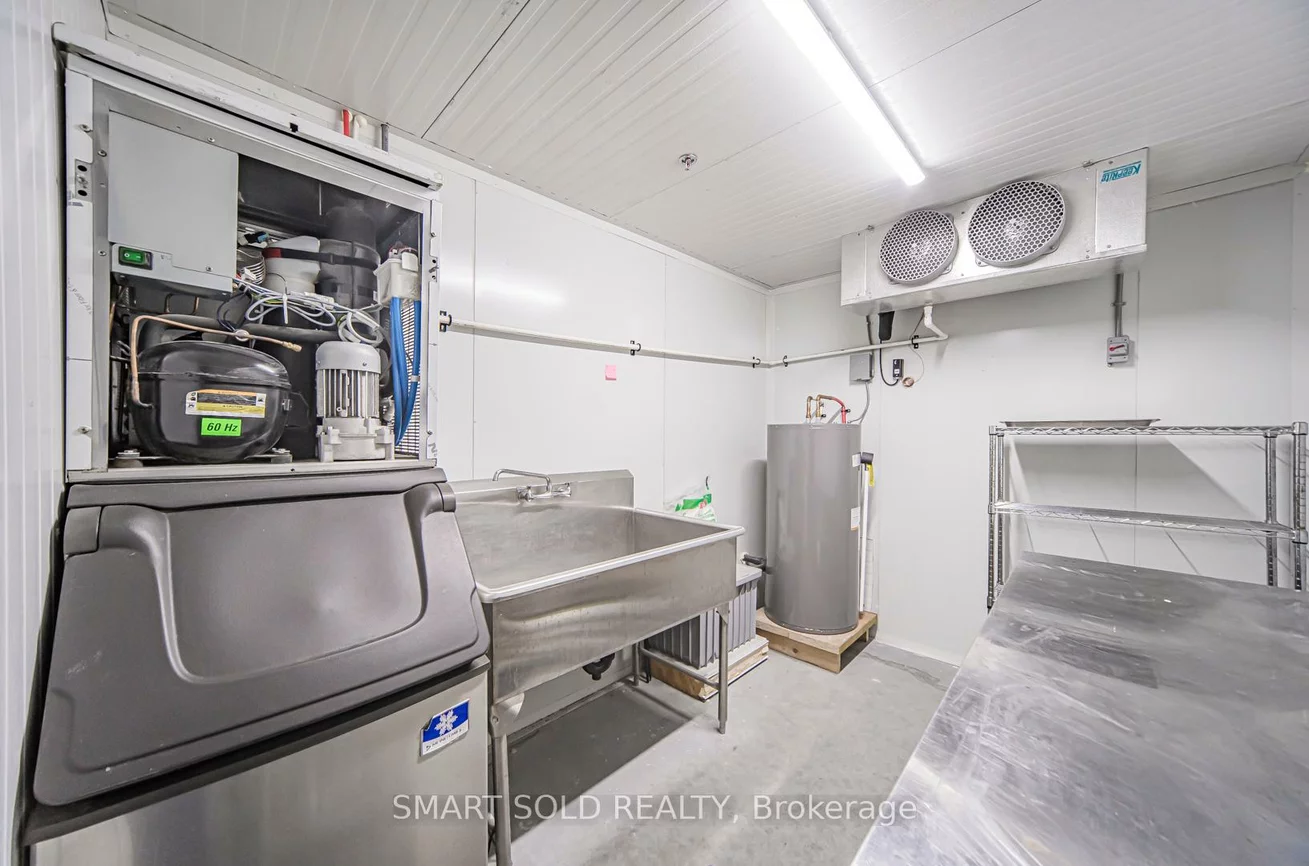 10952, Woodbine, Victoria Square, Markham