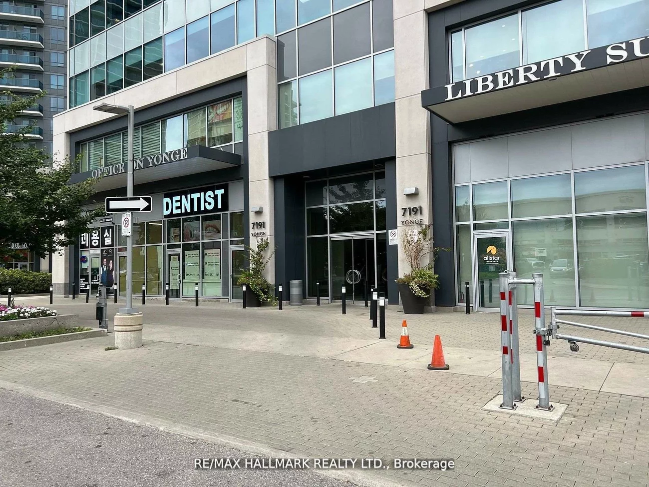 7191, YONGE, Thornhill, Markham