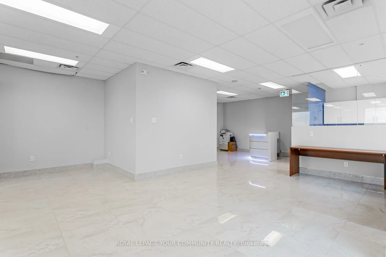 7191, Yonge, Thornhill, Markham