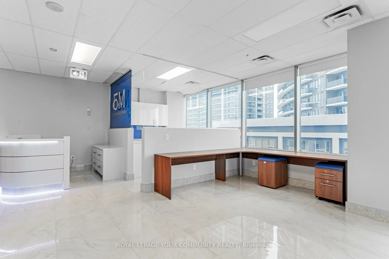 7191, Yonge, Thornhill, Markham