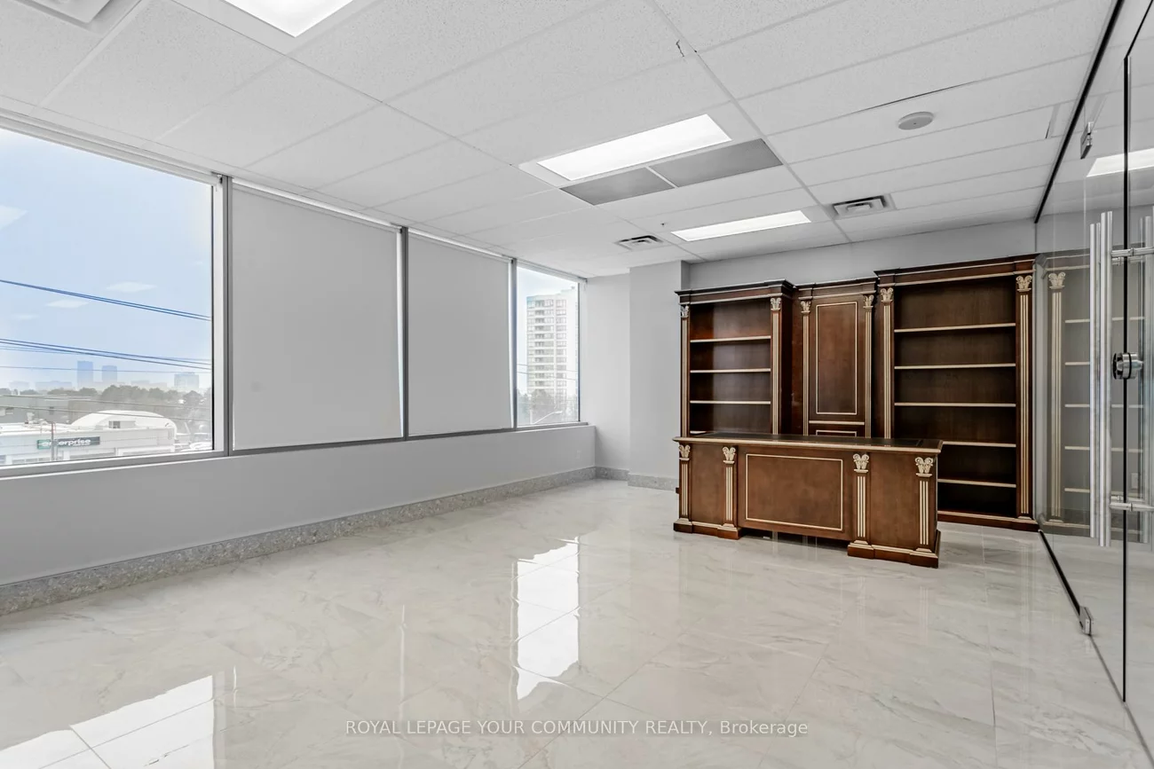 7191, Yonge, Thornhill, Markham