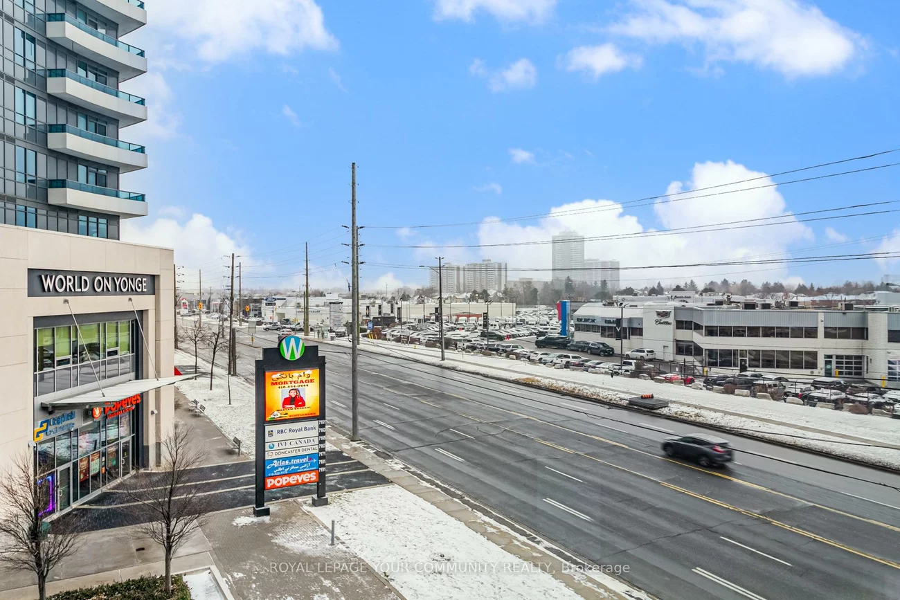 7191, Yonge, Thornhill, Markham