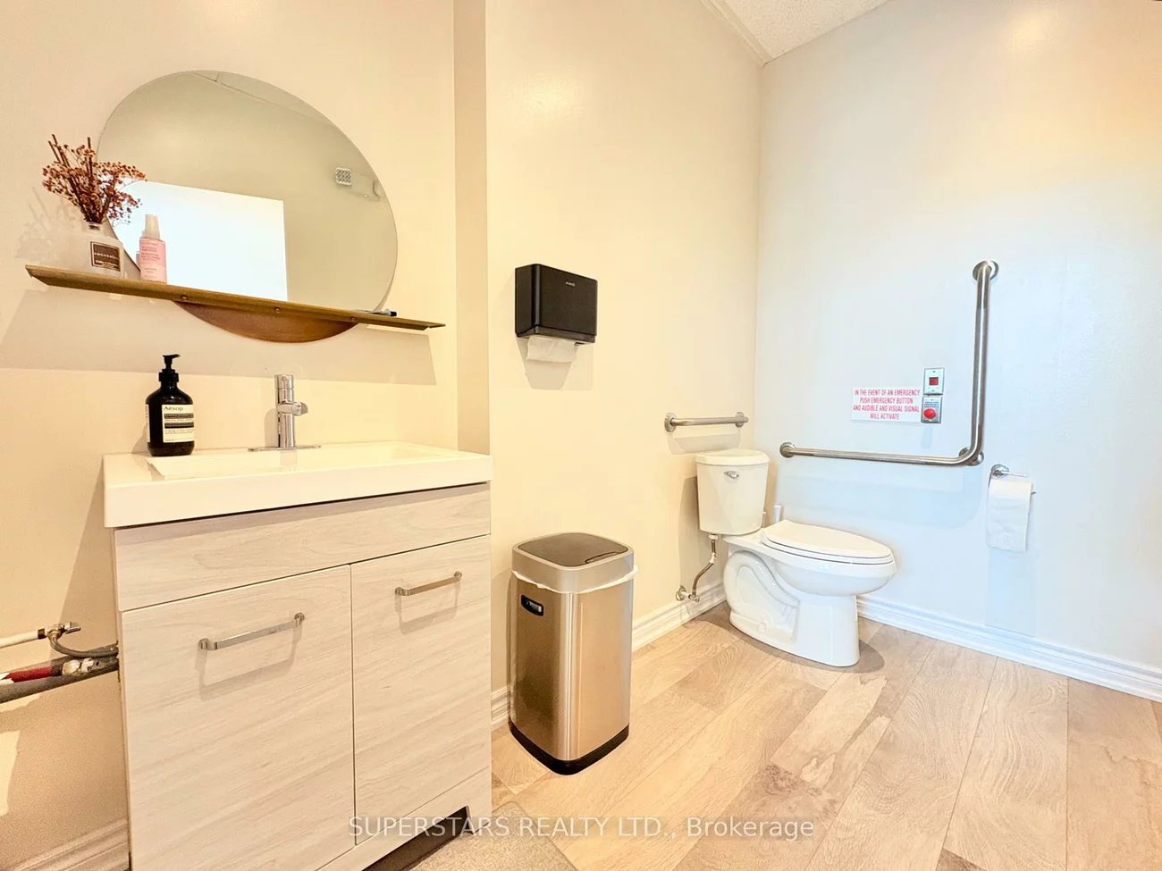9582, Markham, Wismer, Markham