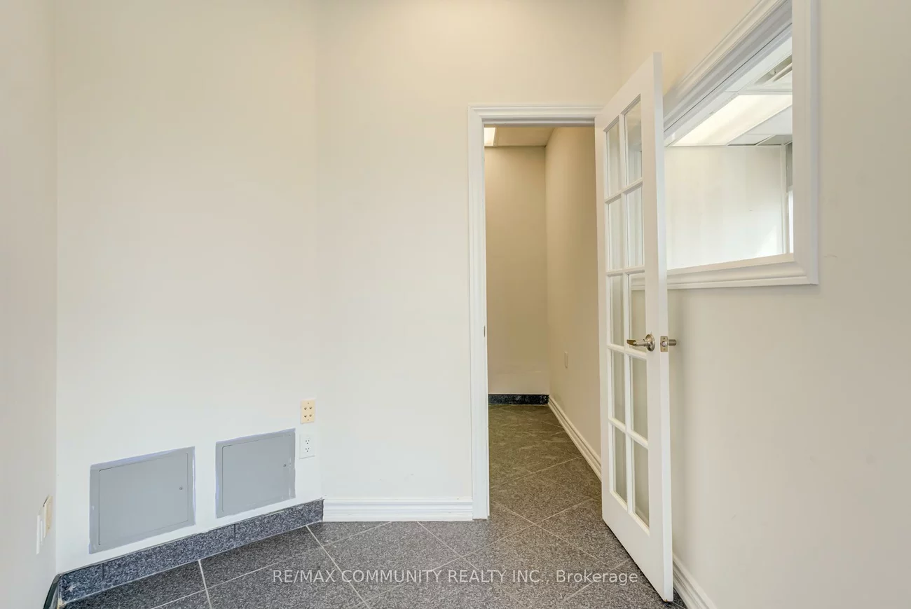 20, New Delhi, Cedarwood, Markham