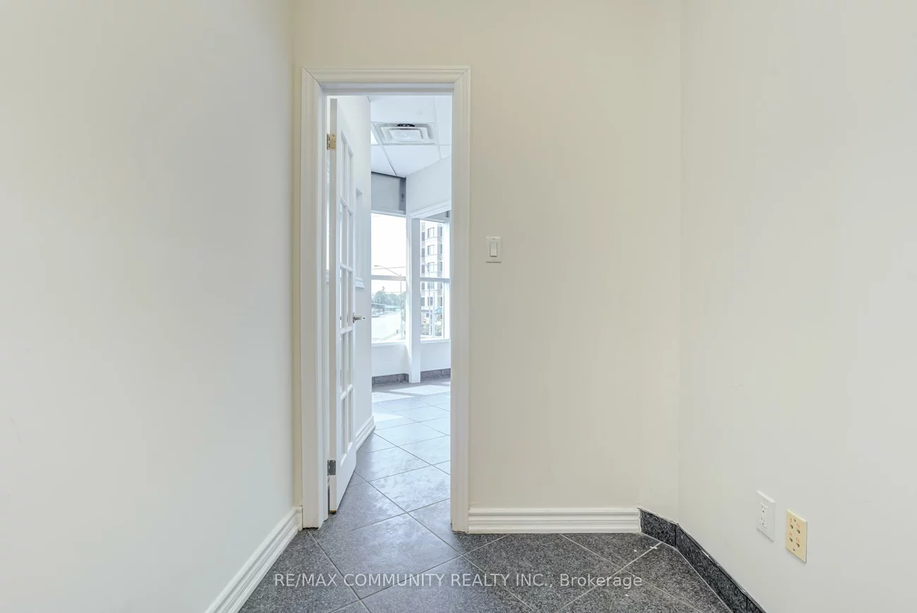 20, New Delhi, Cedarwood, Markham