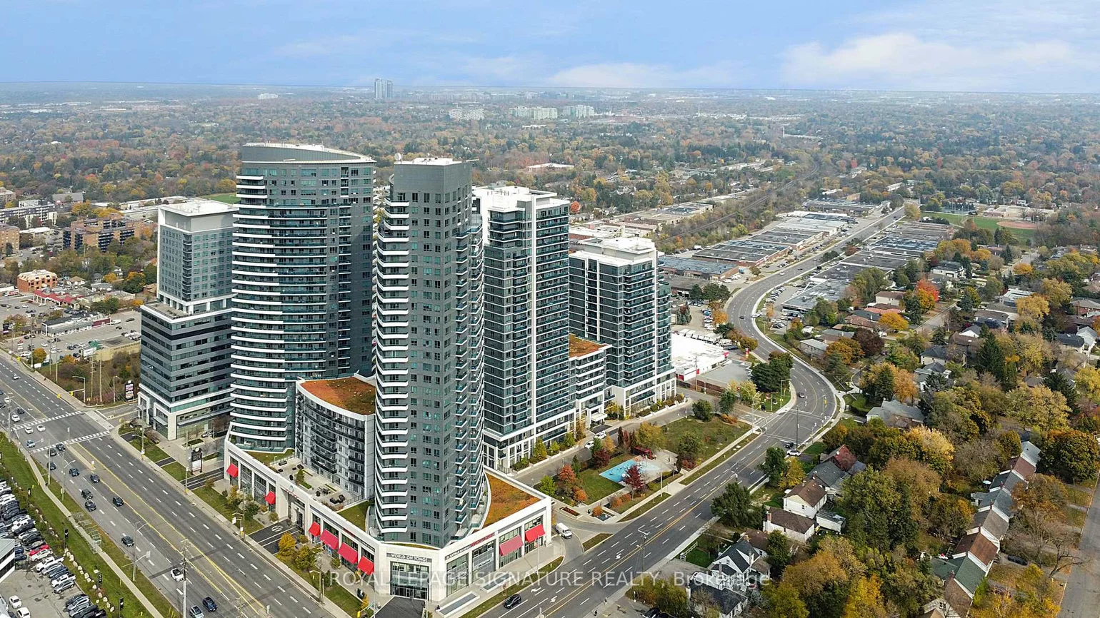7163, Yonge, Thornhill, Markham