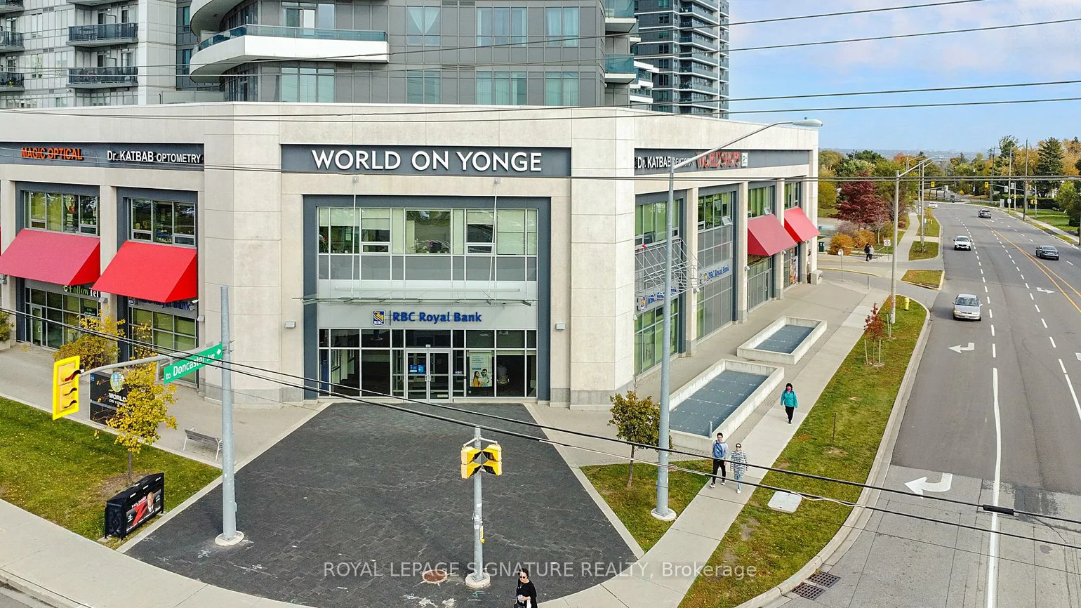 7163, Yonge, Thornhill, Markham