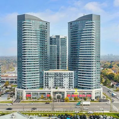 7163, Yonge, Thornhill, Markham