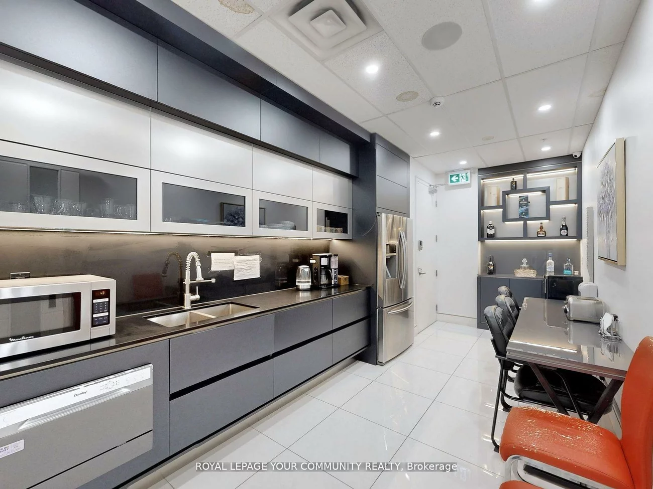 7191, Yonge, Thornhill, Markham