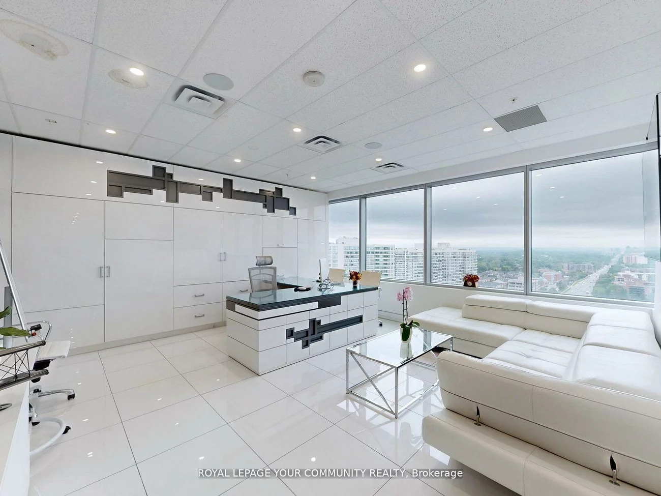 7191, Yonge, Thornhill, Markham