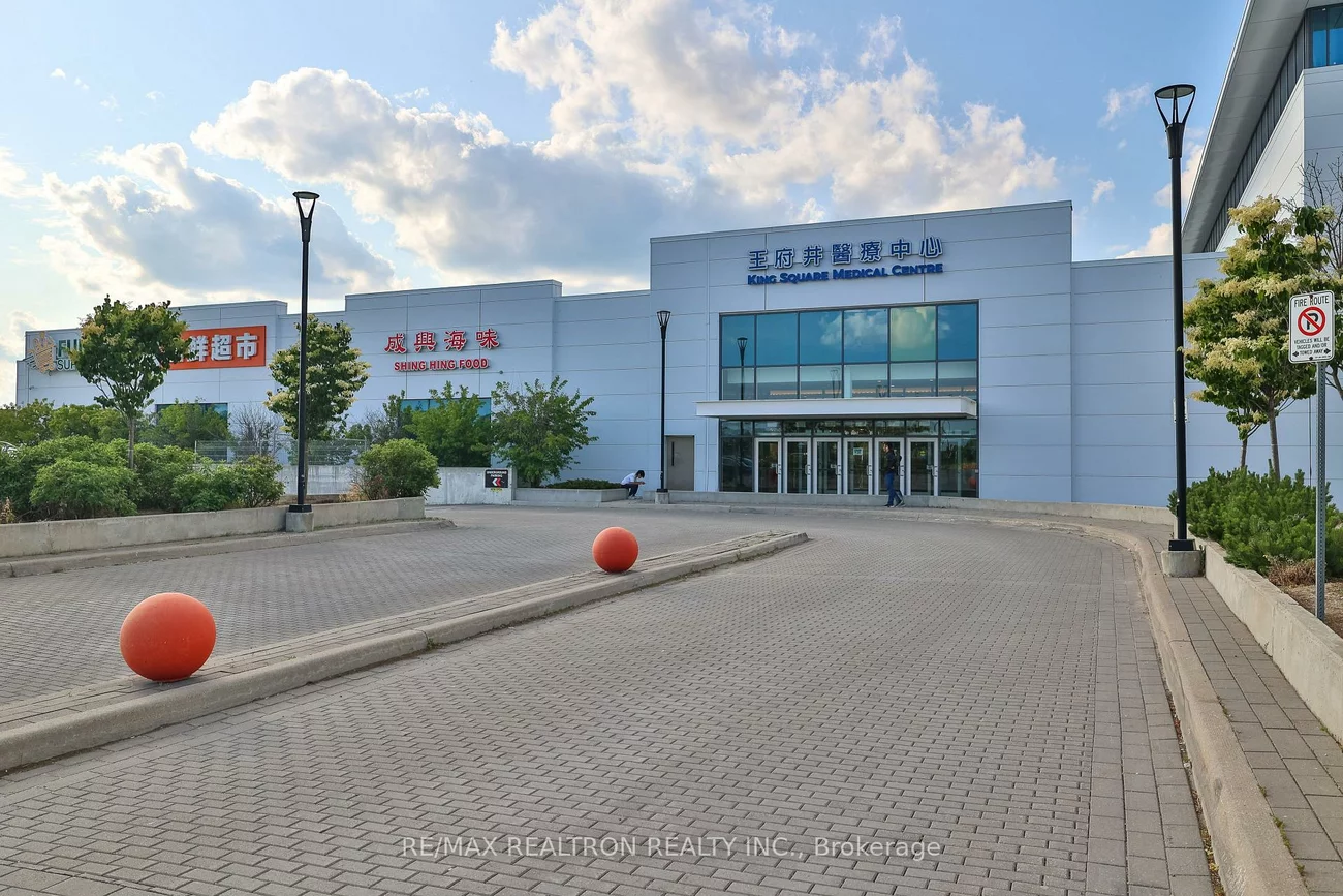 9390, Woodbine, Buttonville, Markham