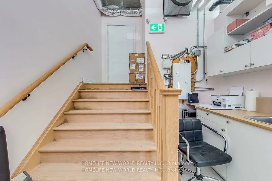 29, Luzon, Box Grove, Markham