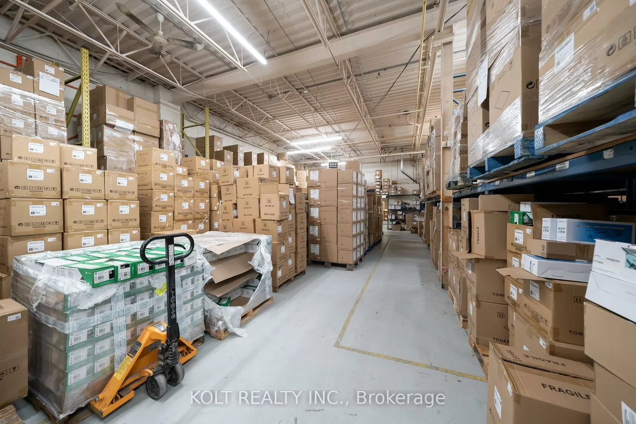330, Esna Park, Milliken Mills West, Markham
